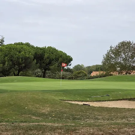 Maison Et Golf Дом отдыха L'Aiguillon-sur-Vie