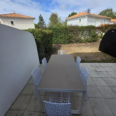 Дом отдыха Maison Et Golf L'Aiguillon-sur-Vie